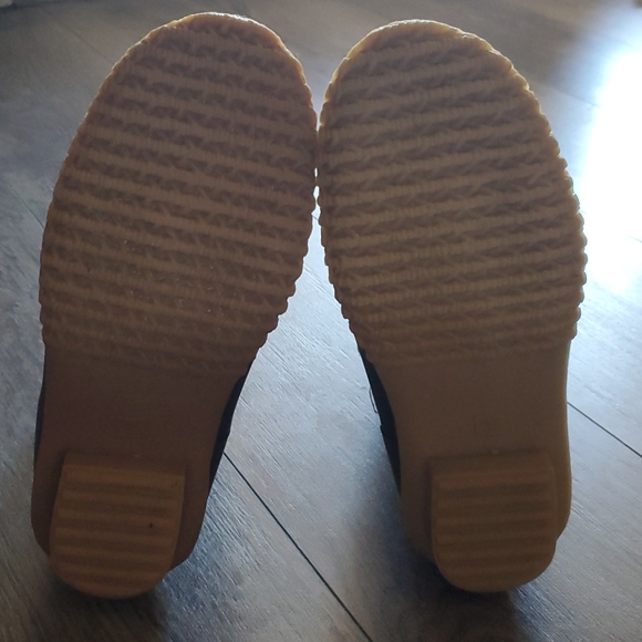 Tommy Hilfiger winter boots - Picture 5 of 7